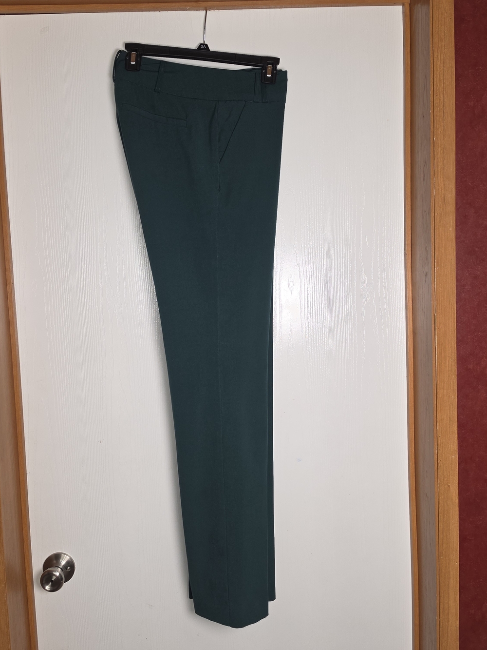 New York and Company Green Dress Pants Size 6 Workwear